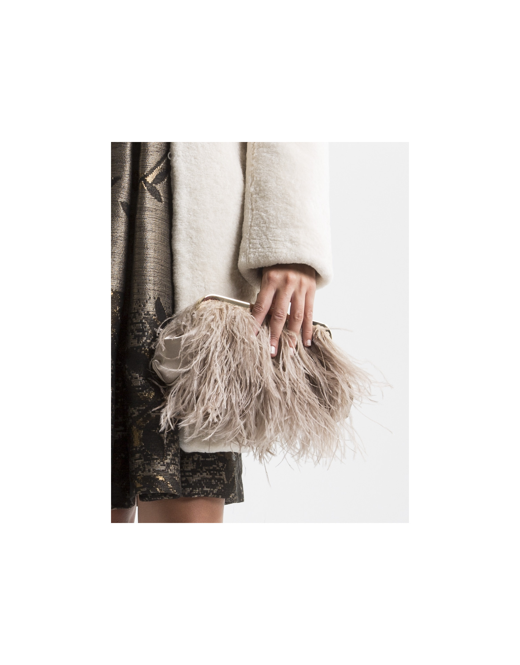 Clutch plumas