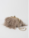 Clutch plumas