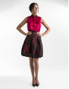 Falda bordada negro y roja