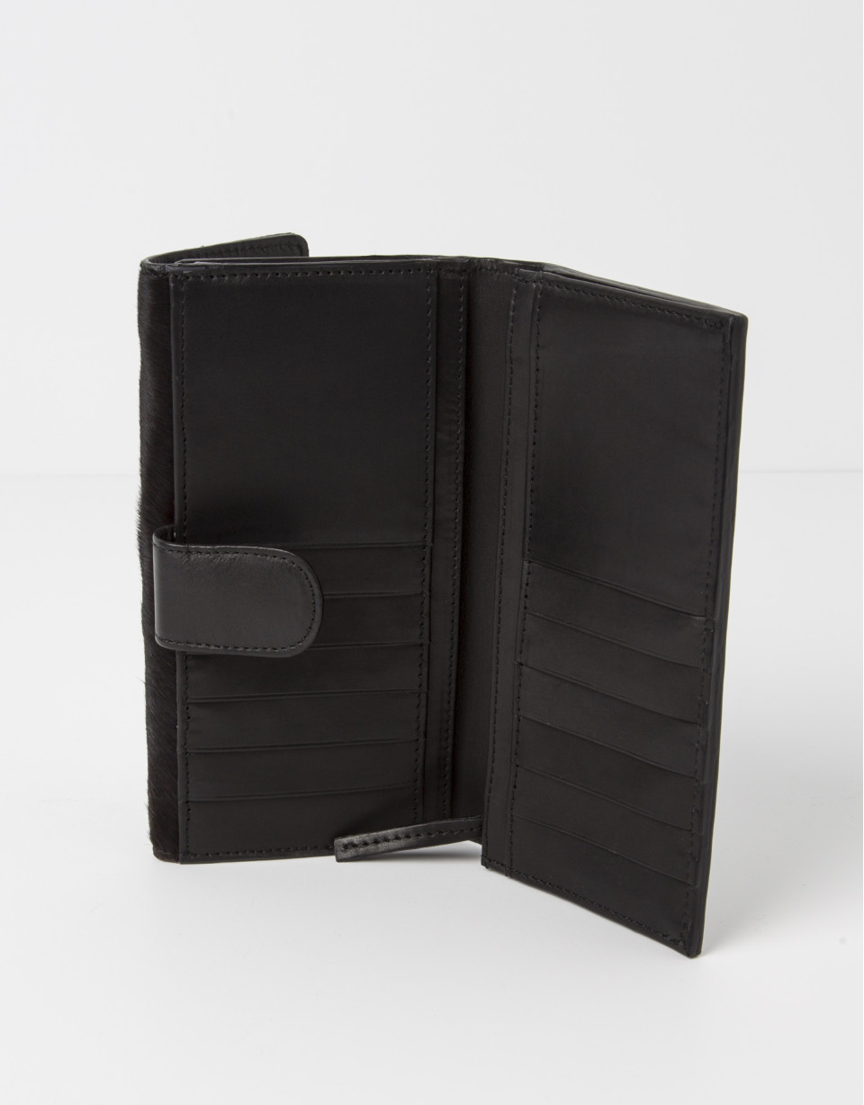 Cartera negra pelo