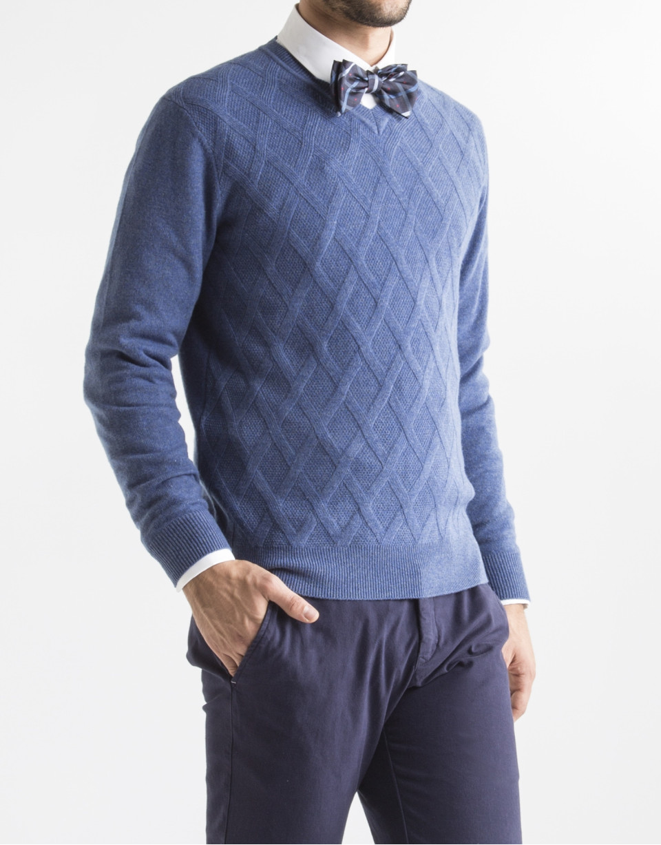 Blue diamond v-neck sweater 