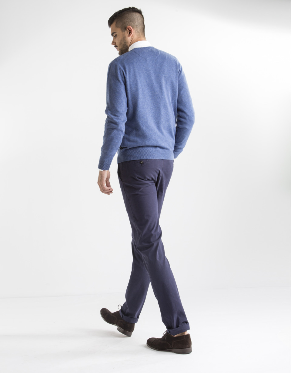 Blue diamond v-neck sweater 