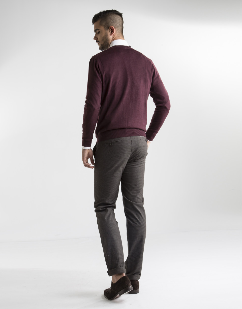 Burgundy basic knit sweater 