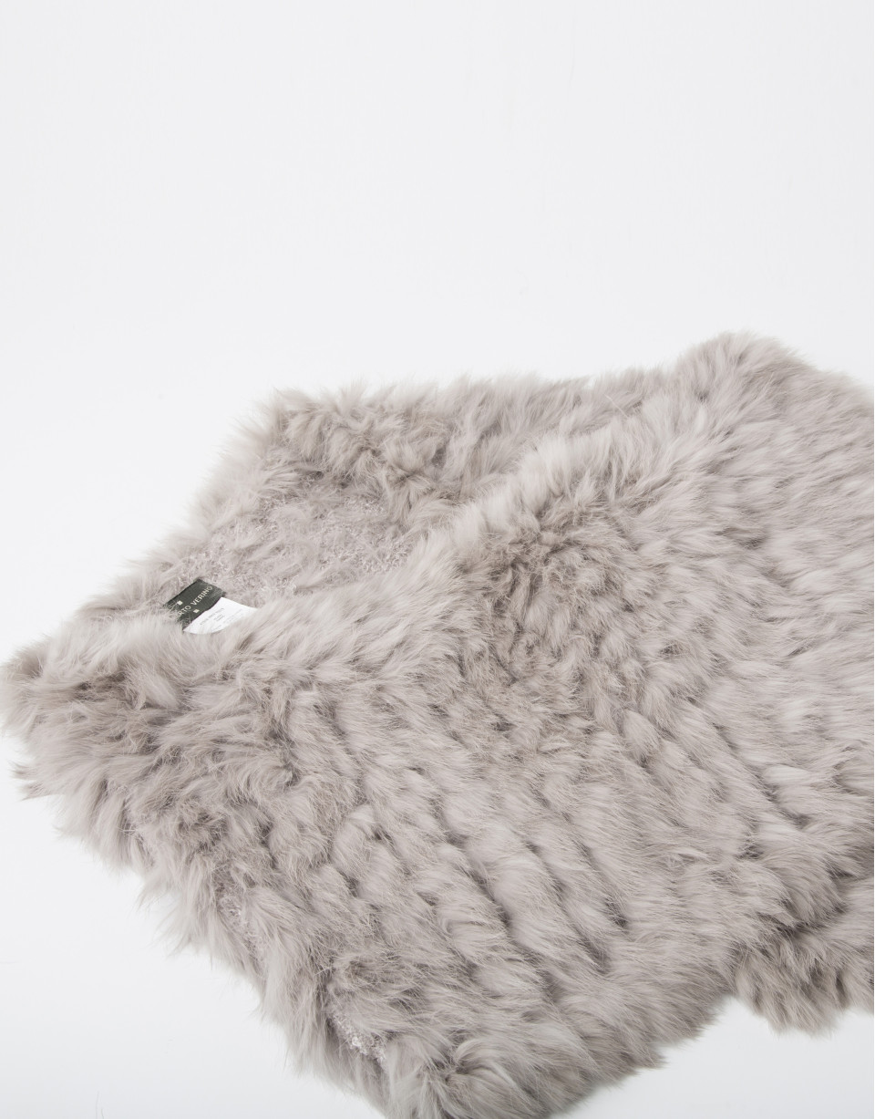 Beige fur collar