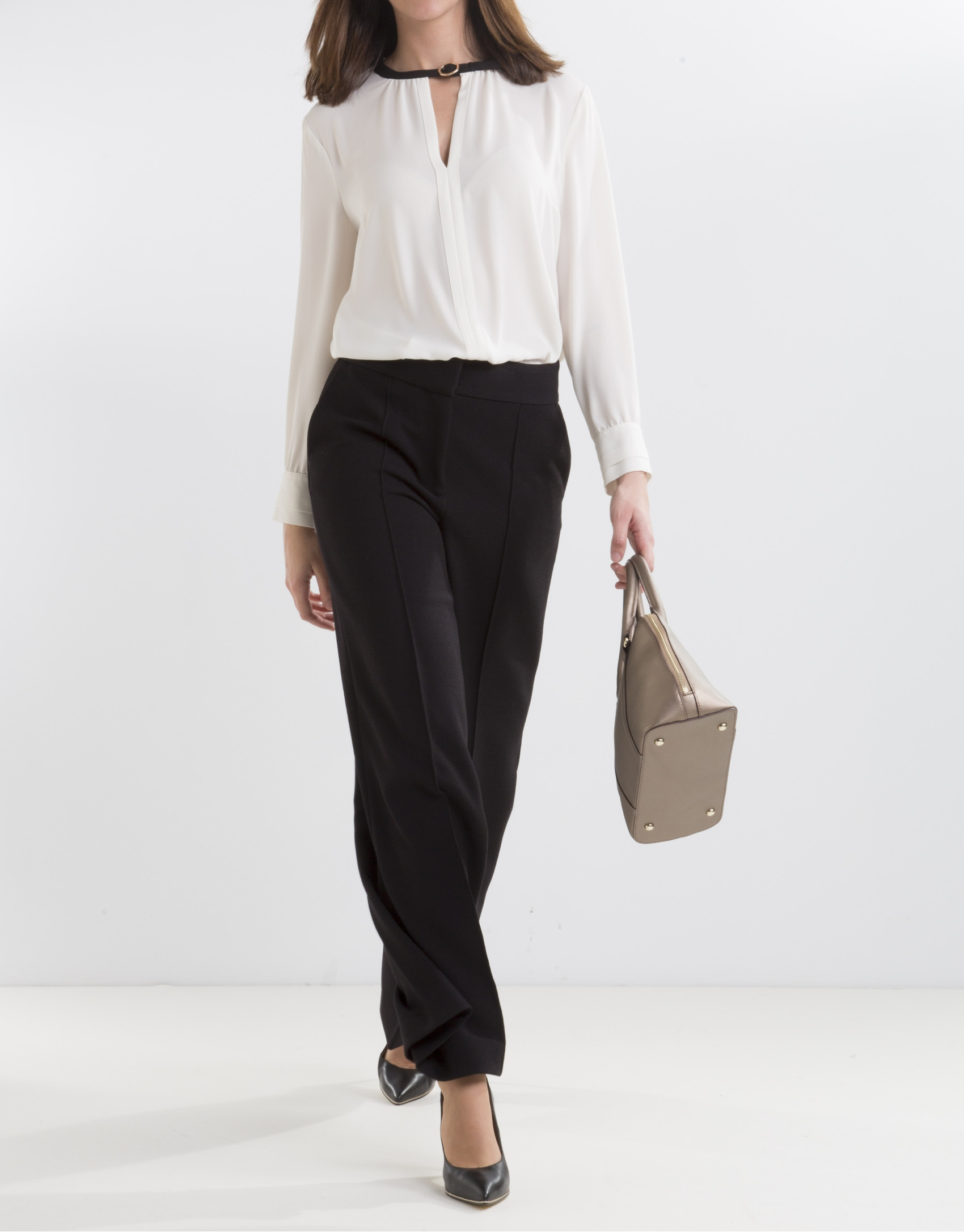 Pantalón capri negro