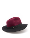 Black / burgundy hat