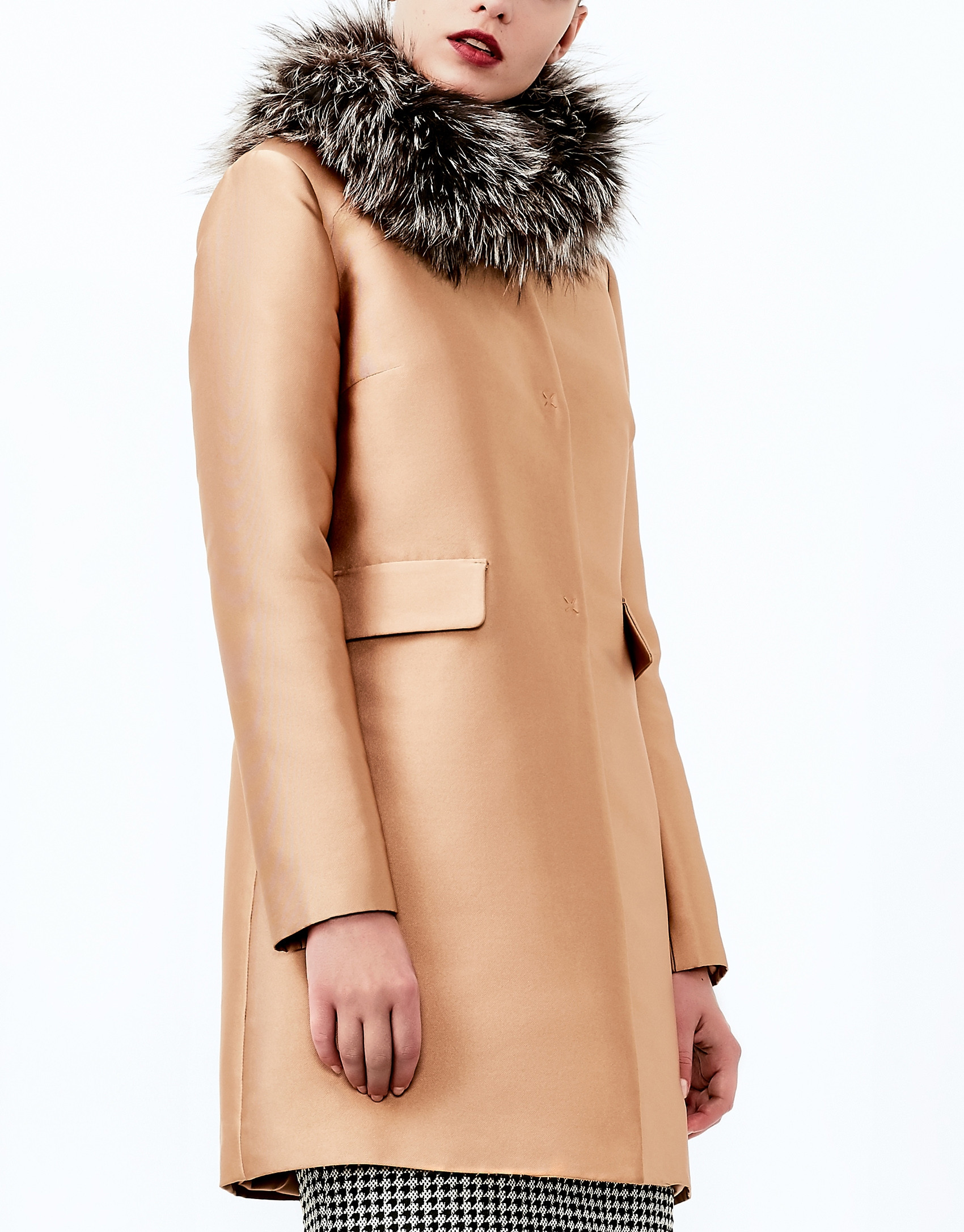 Gold short coat