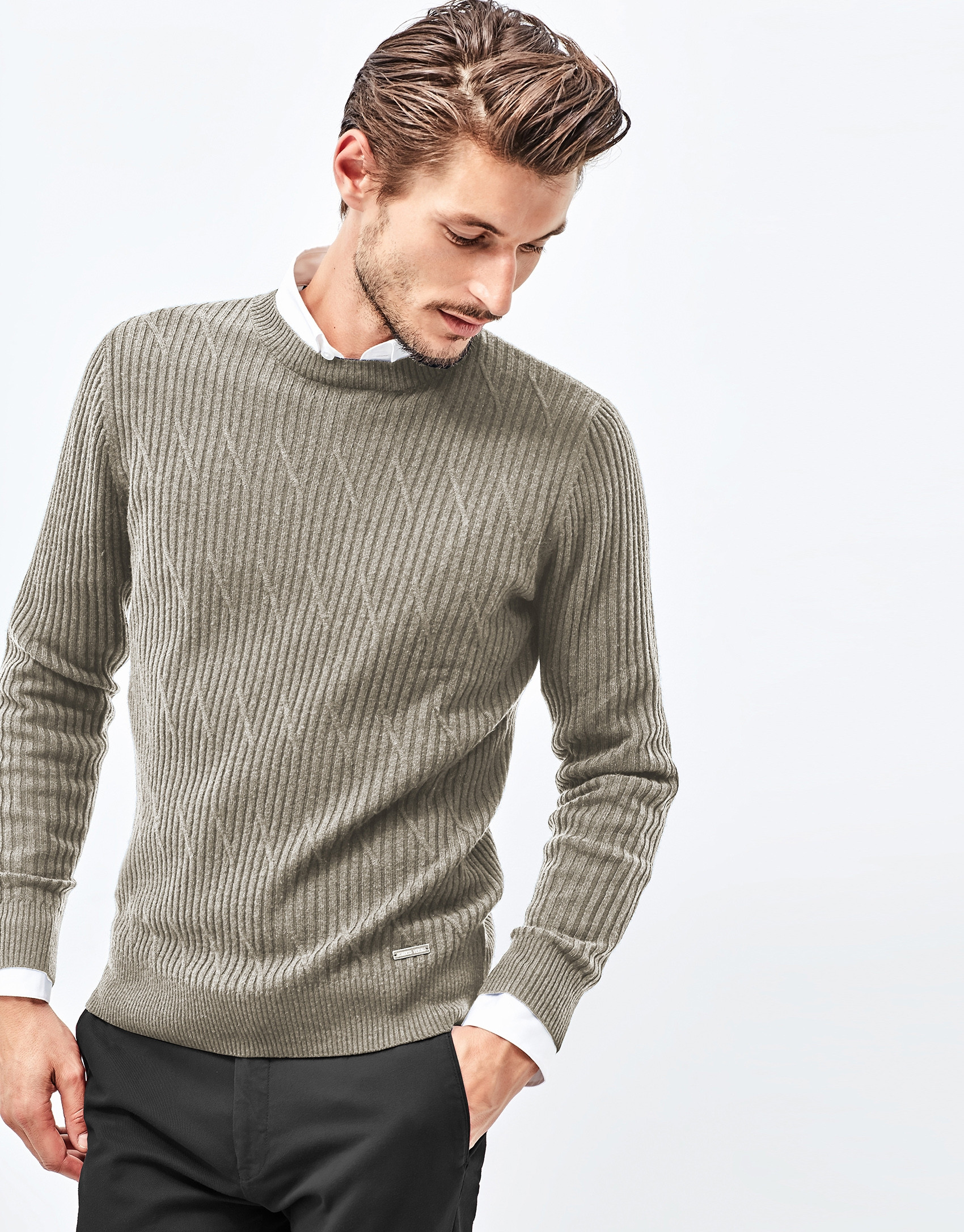 Brown cashmere sweater