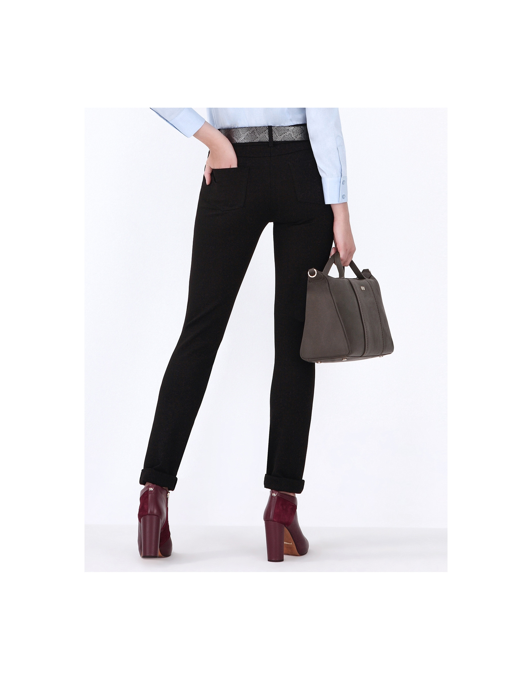 Black pants with 5 pockets