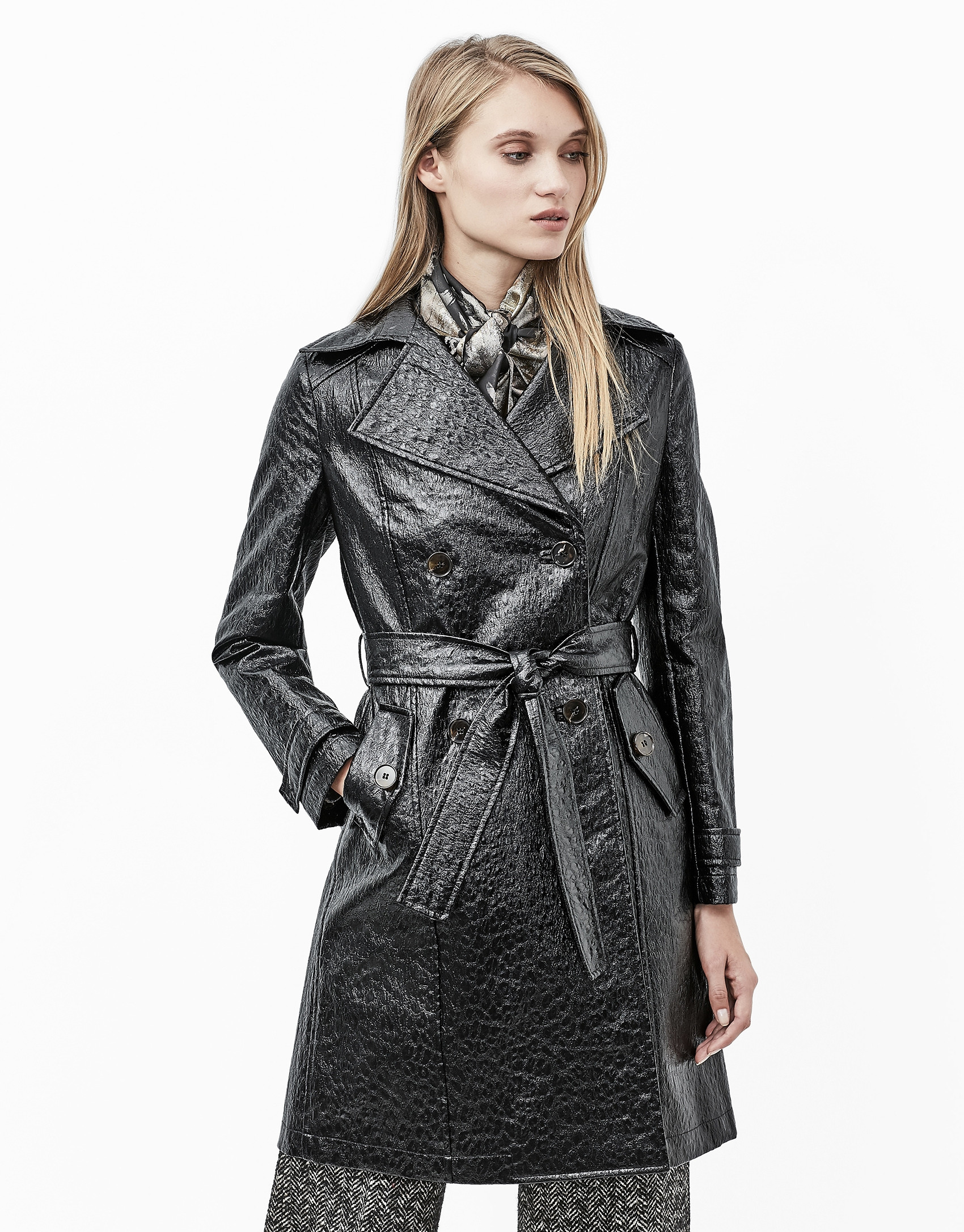 Trench grabado coco negro
