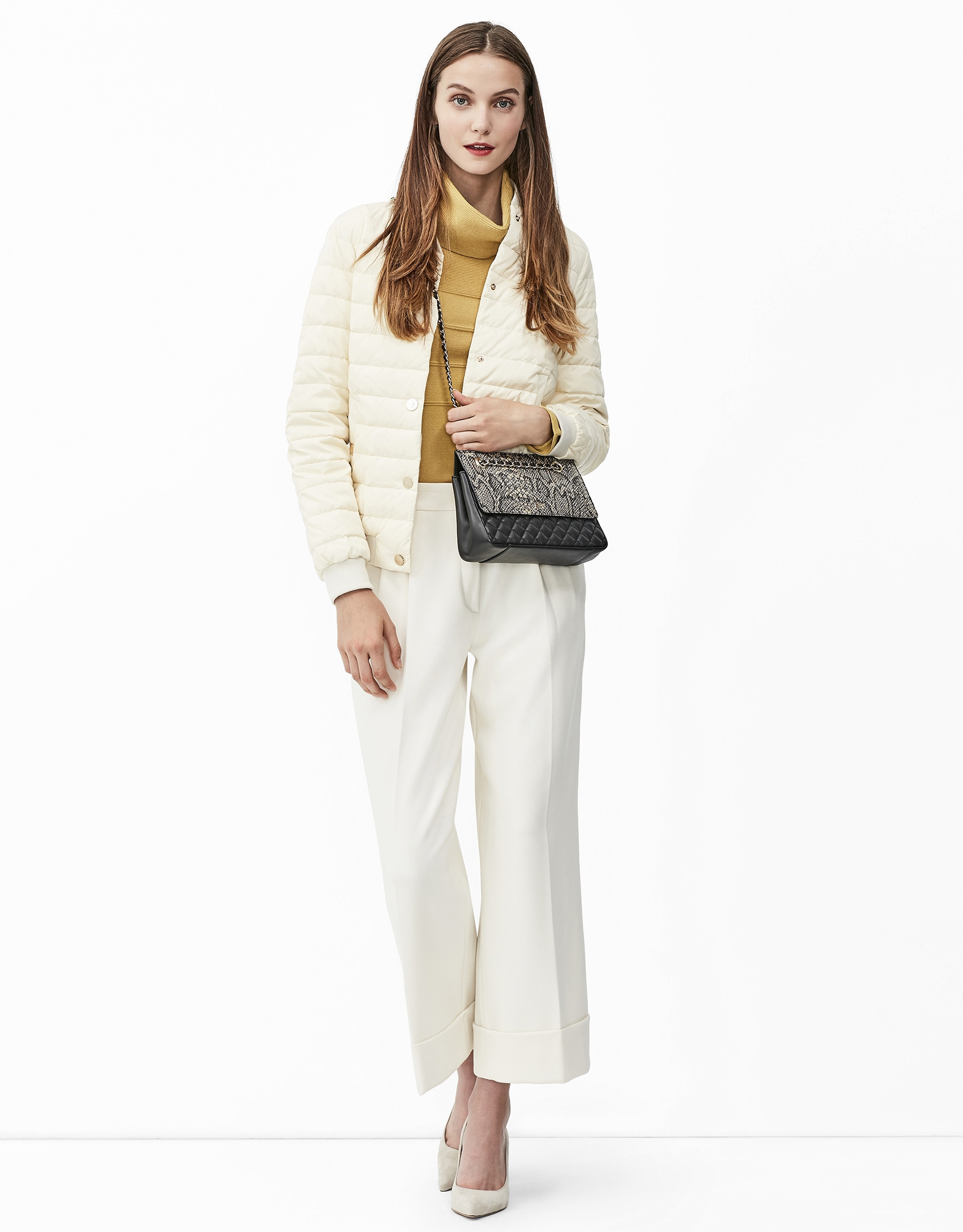 Light green turtle neck sweater