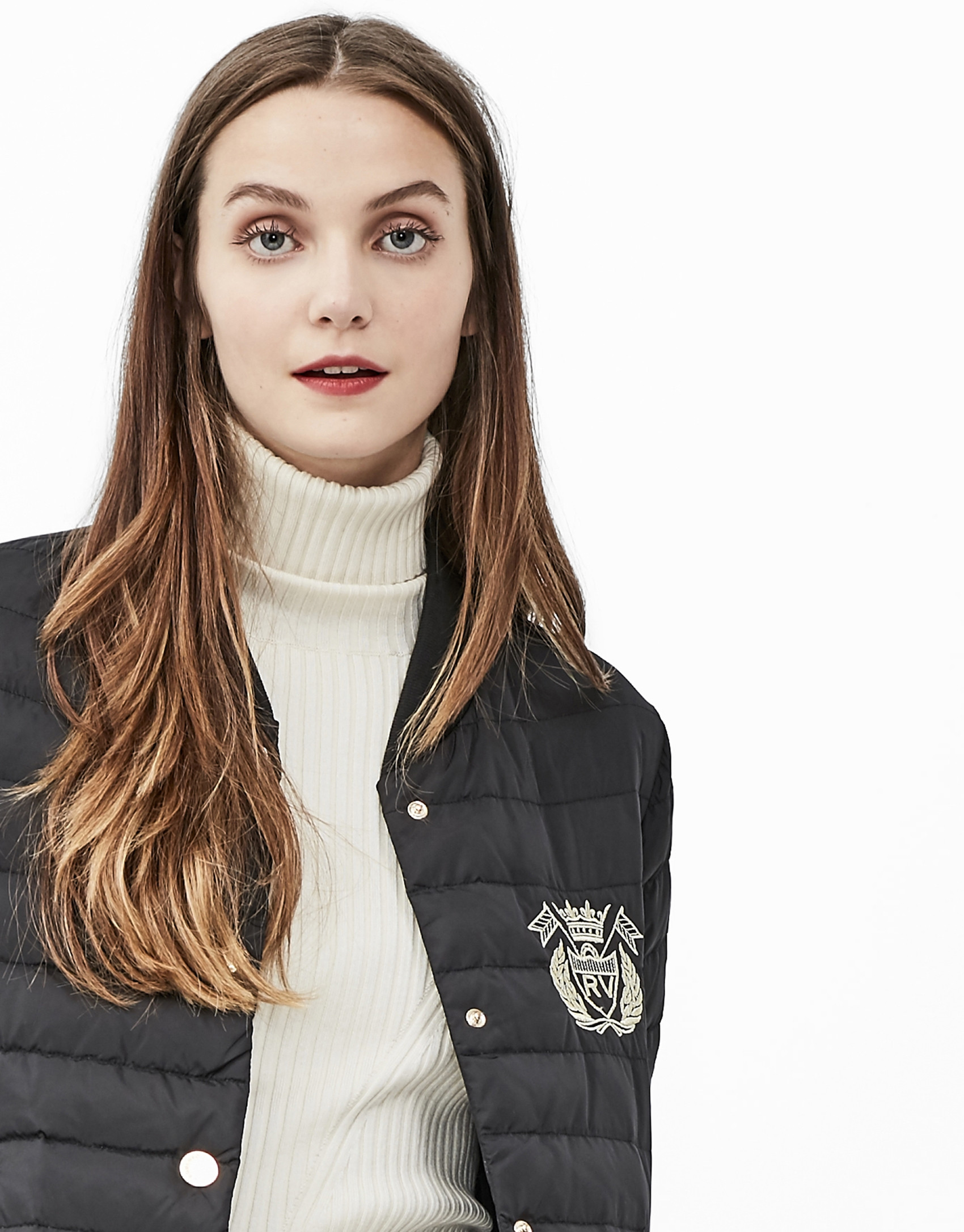 Cazadora bomber acolchada negra