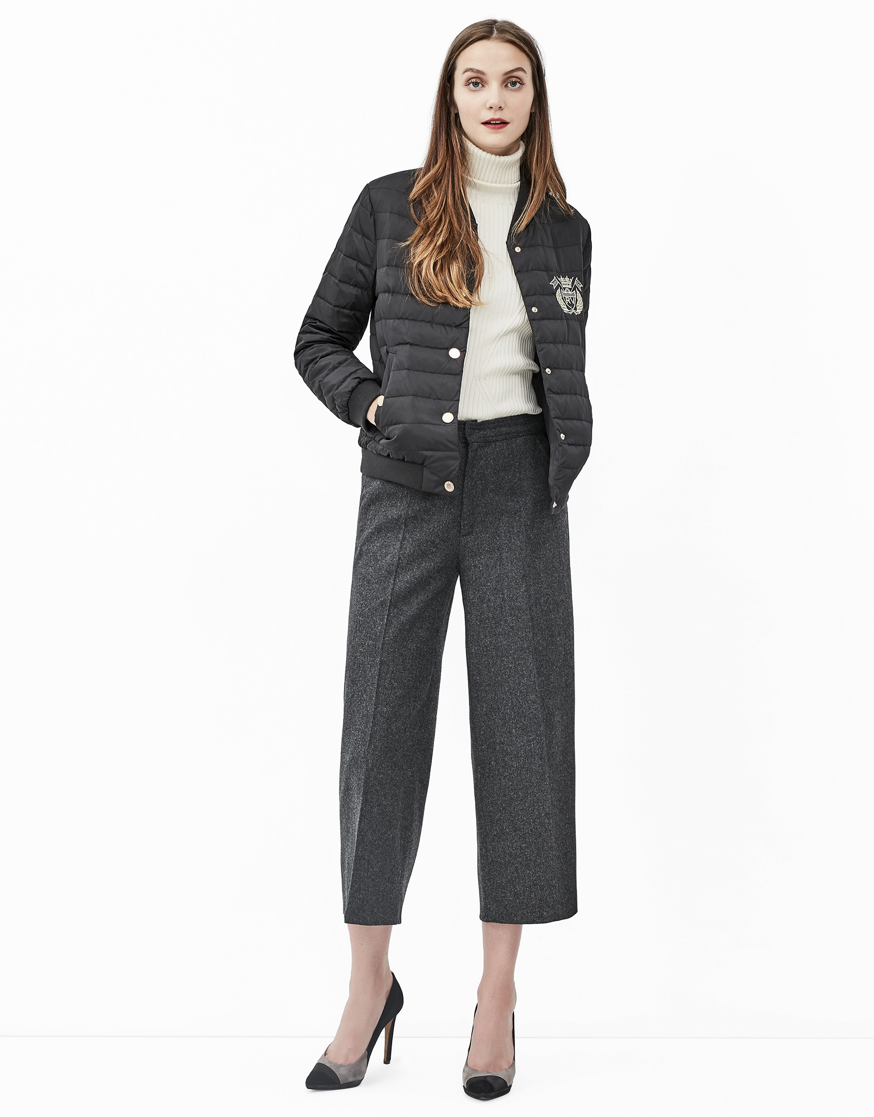 Cazadora bomber acolchada negra