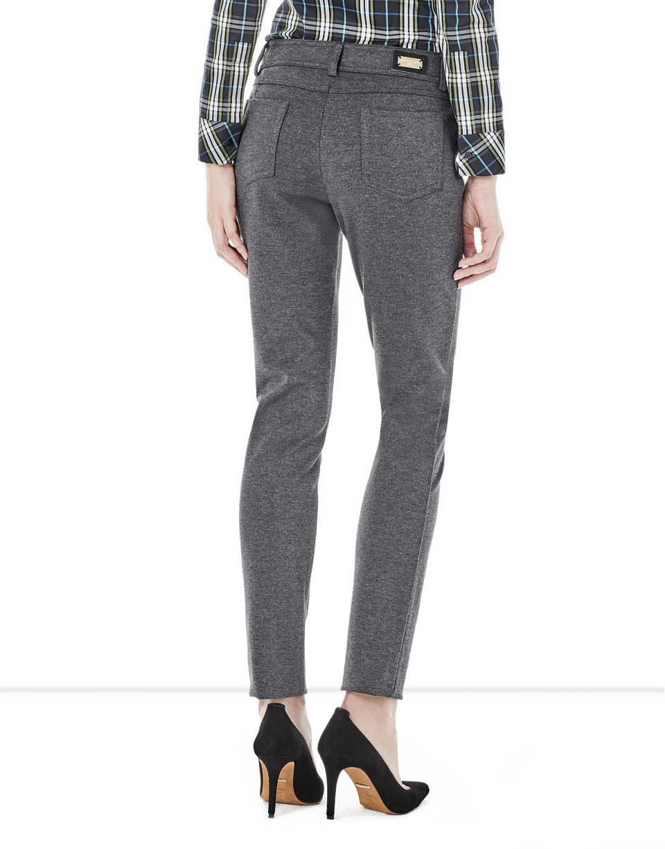 Pantalón 5 bolsillos gris