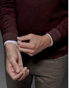 Maroon dyed sweater with square collar