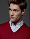 Red wool sweater with V neck