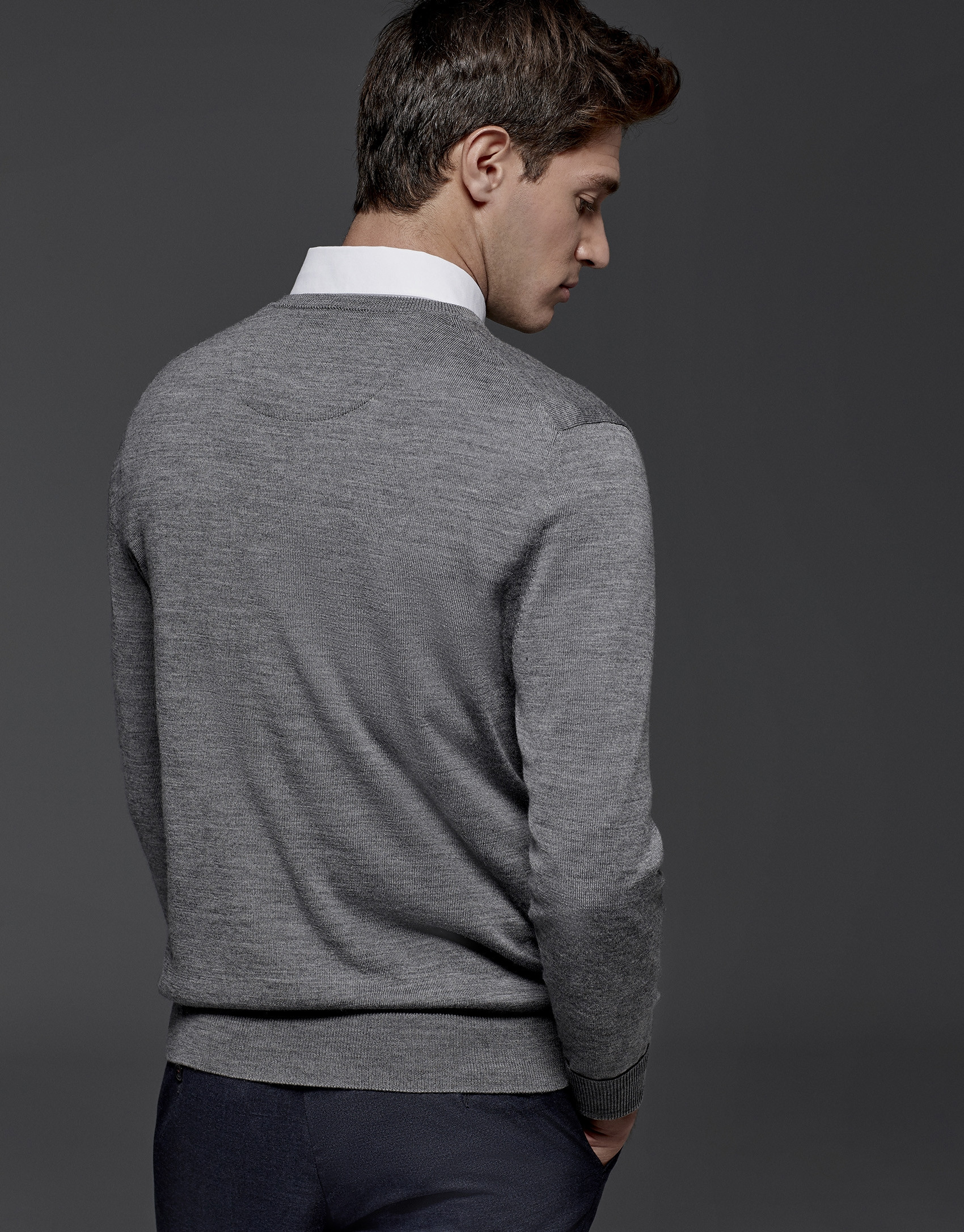 Grey wool sweater with V neck