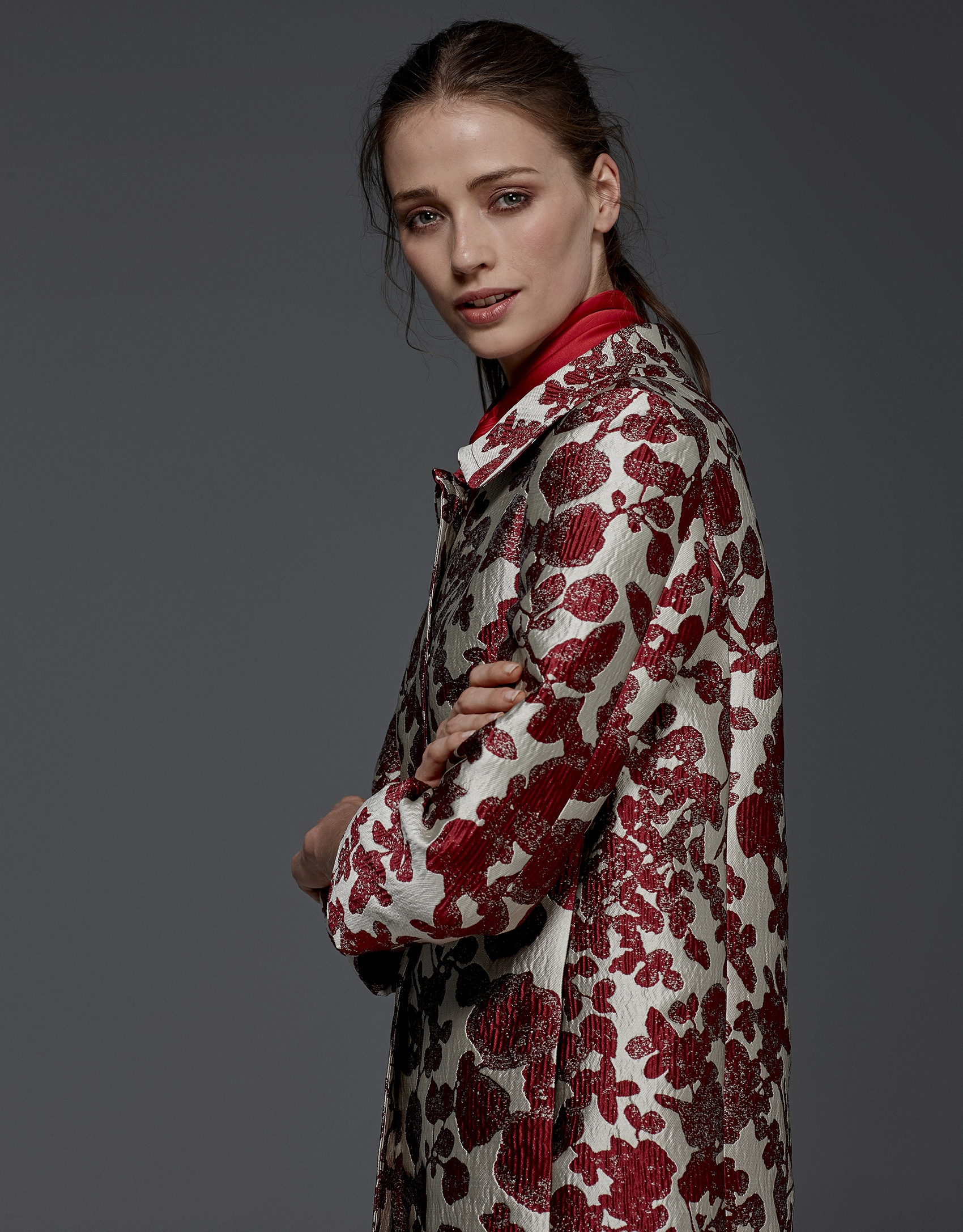Maroon floral print jacquard coat