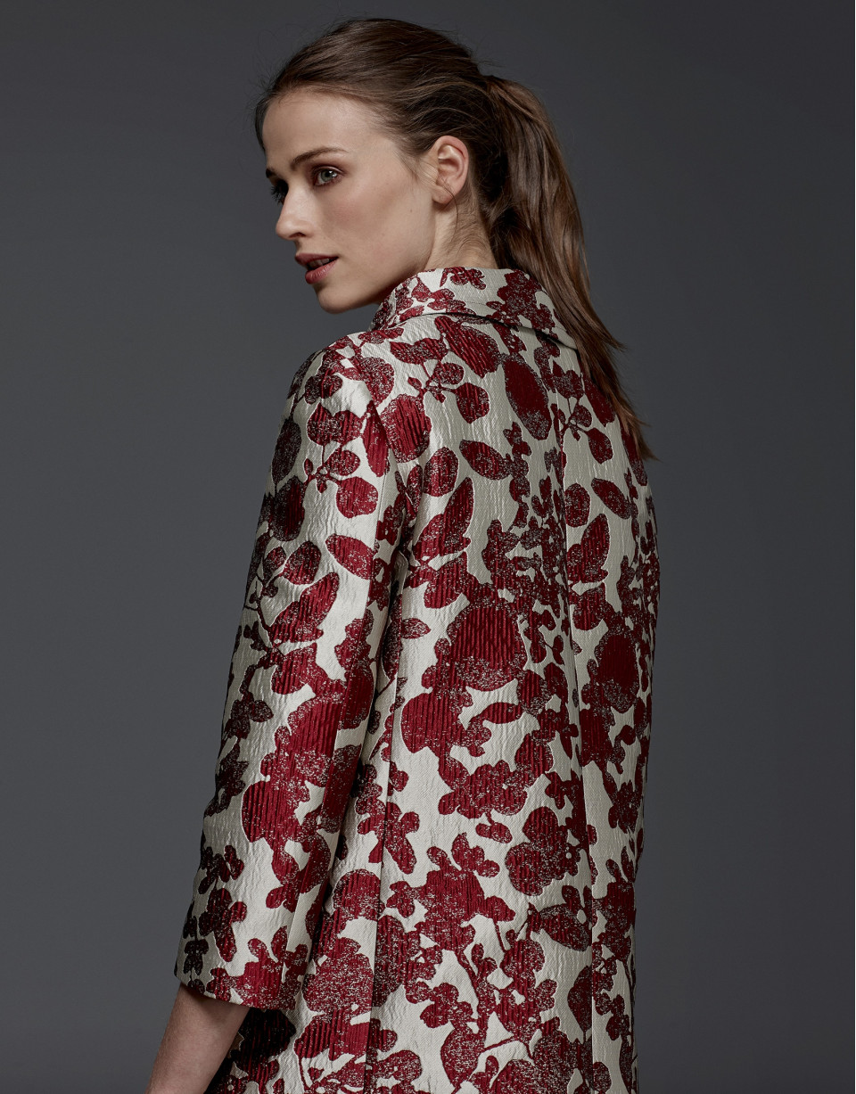 Maroon floral print jacquard coat