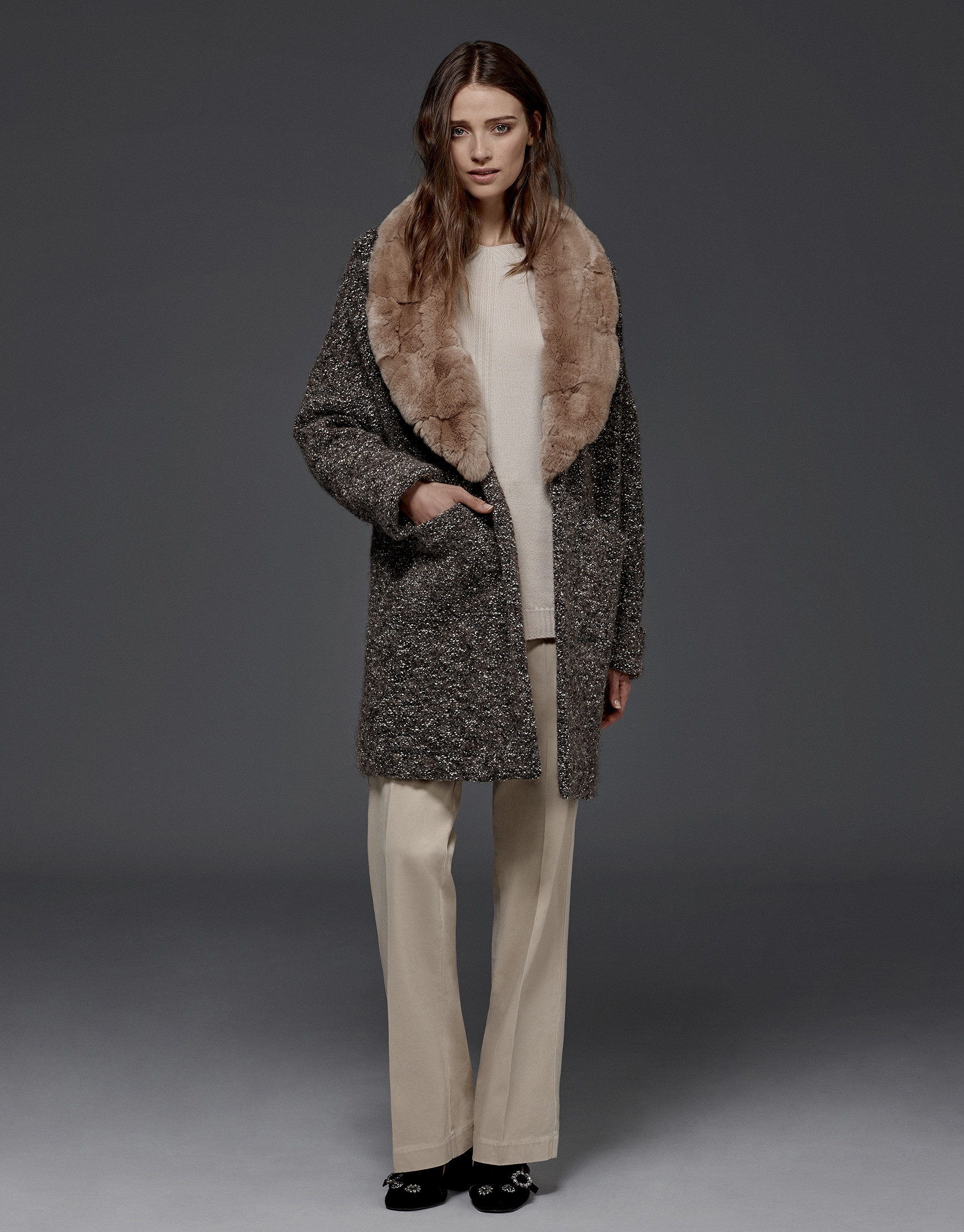 Chaquetón punto oversize gris