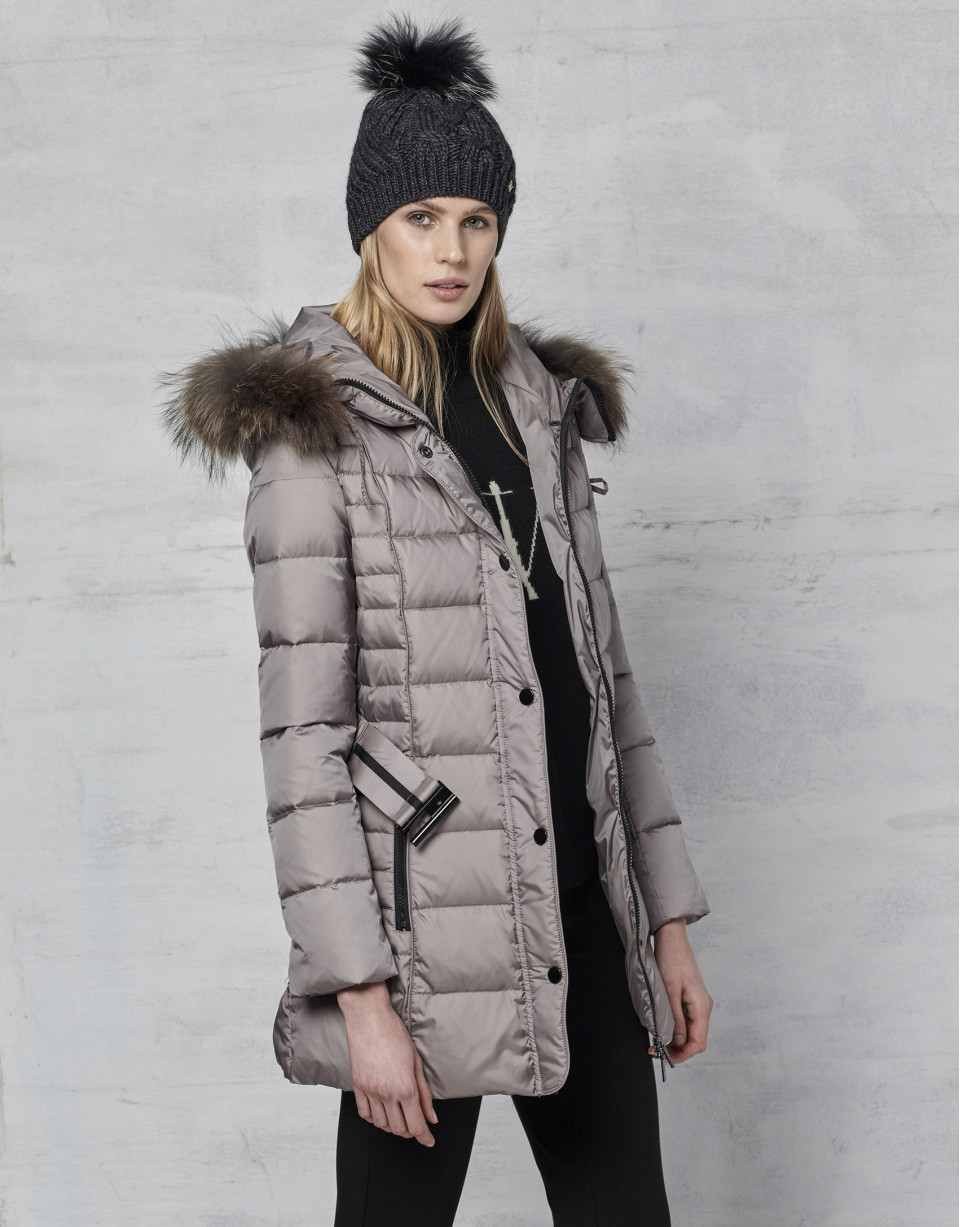 Long greyi ski jacket with leather