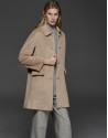 Beige retro coat with fur collar