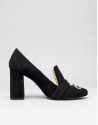 Black suede Renoir pumps 