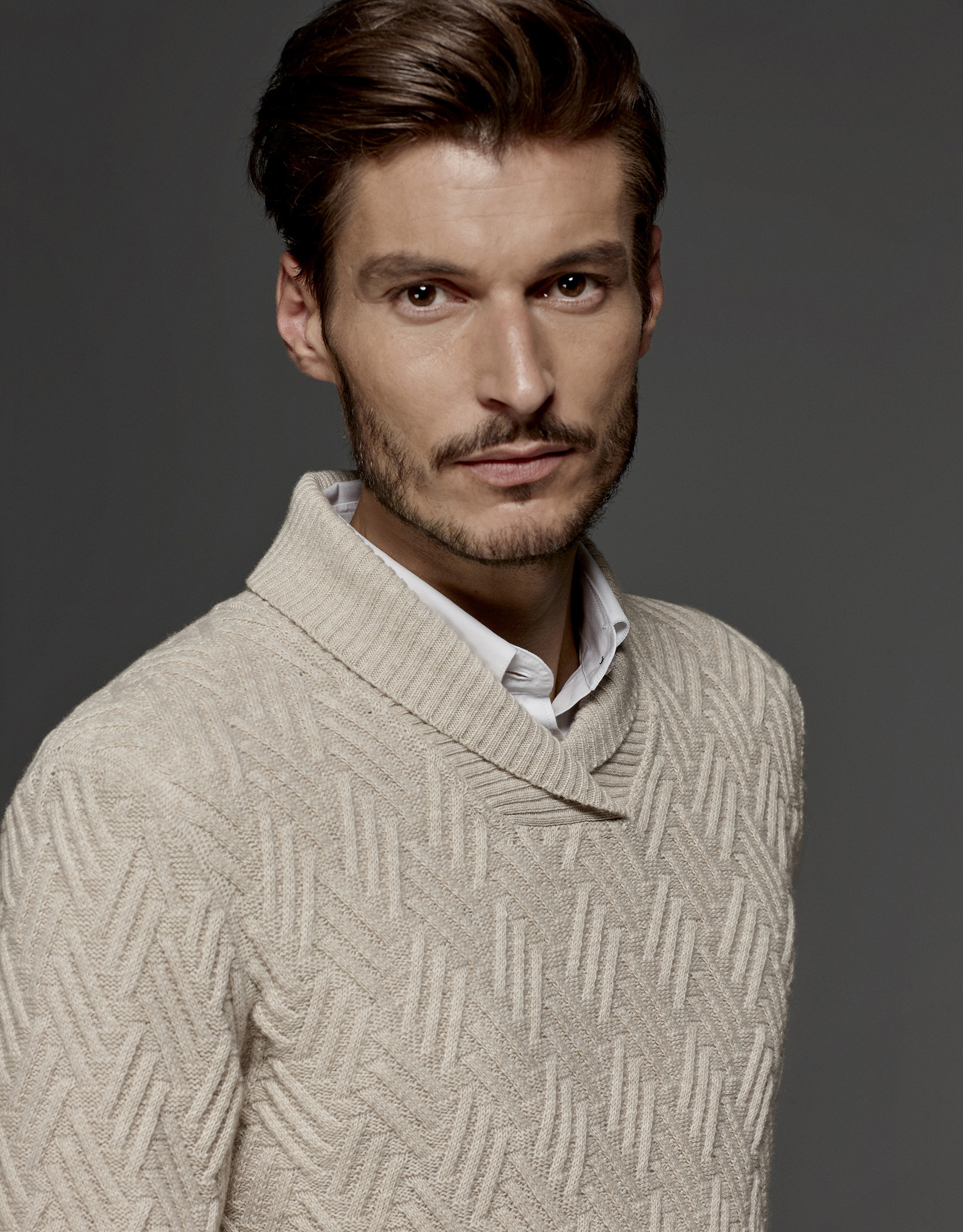 Ivory sweater with tuxedo collar