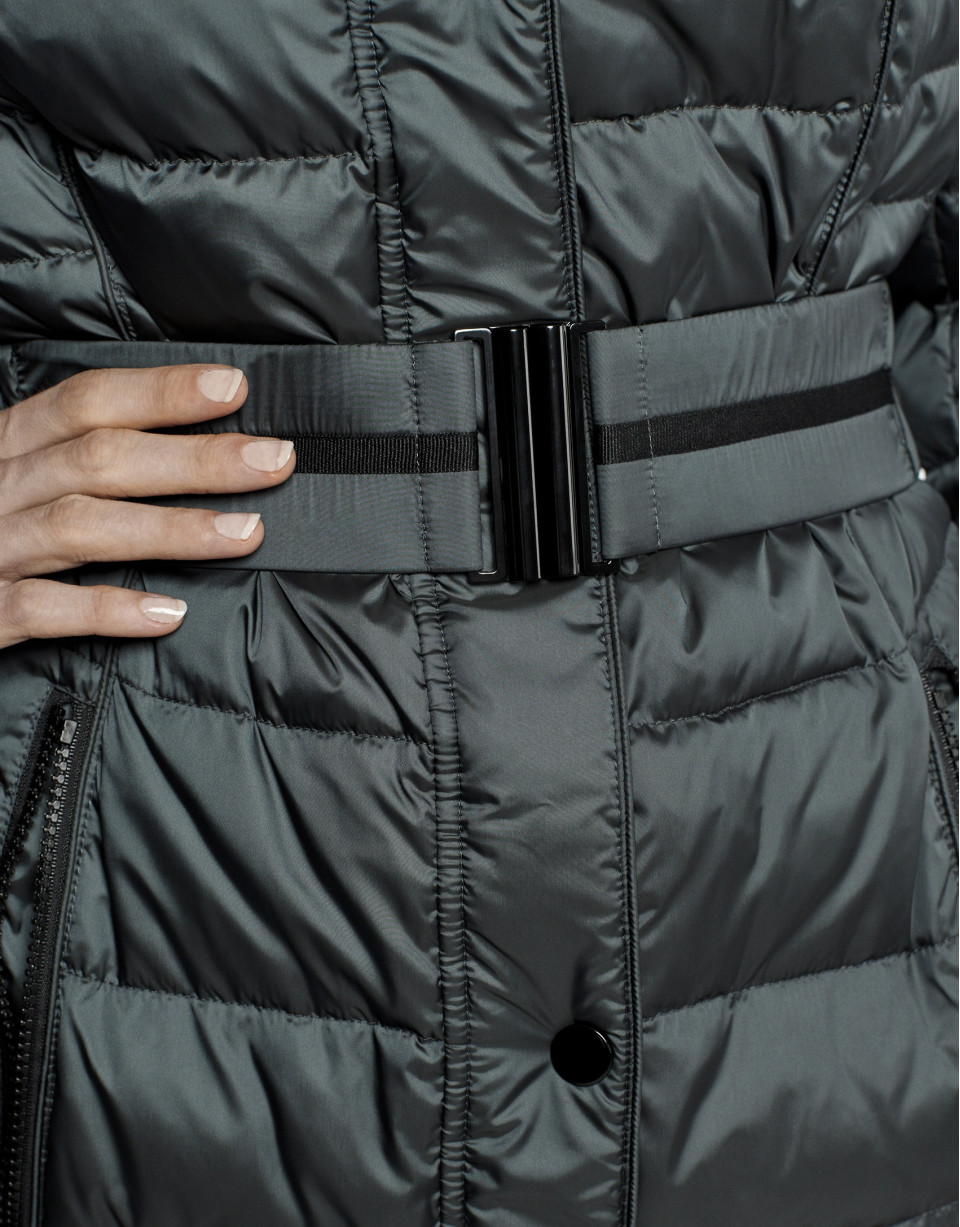 Long khaki ski jacket with leather