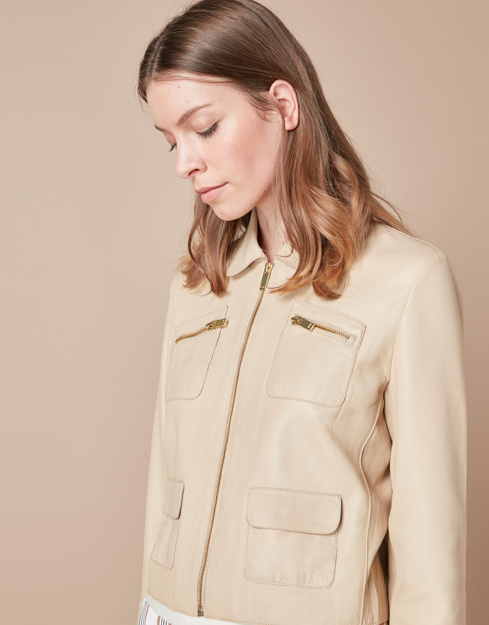 Cazadora piel beige