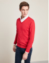 Jersey cuello pico rojo