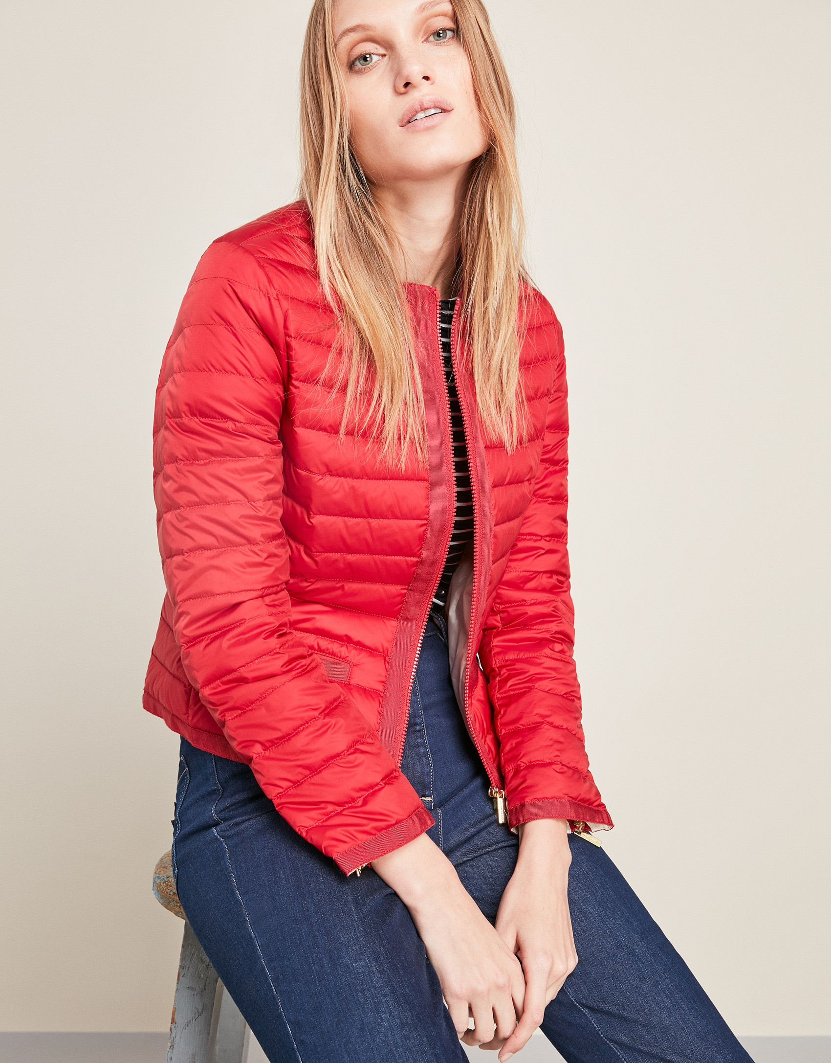 Cazadora plumífero roja