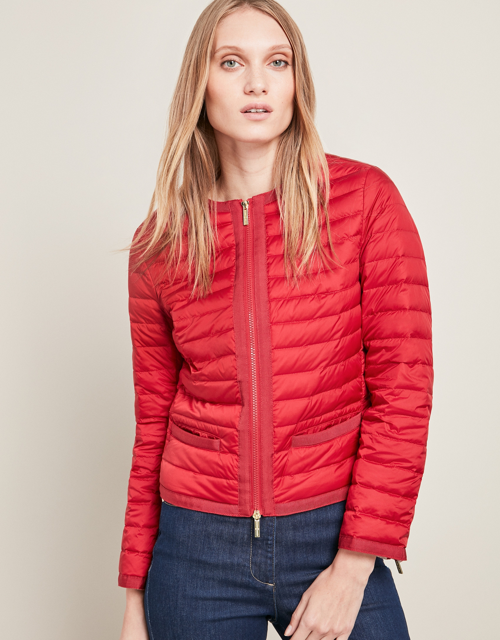 Cazadora plumífero roja