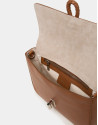 Bolso cartera Joyce color cuero cierre cordón