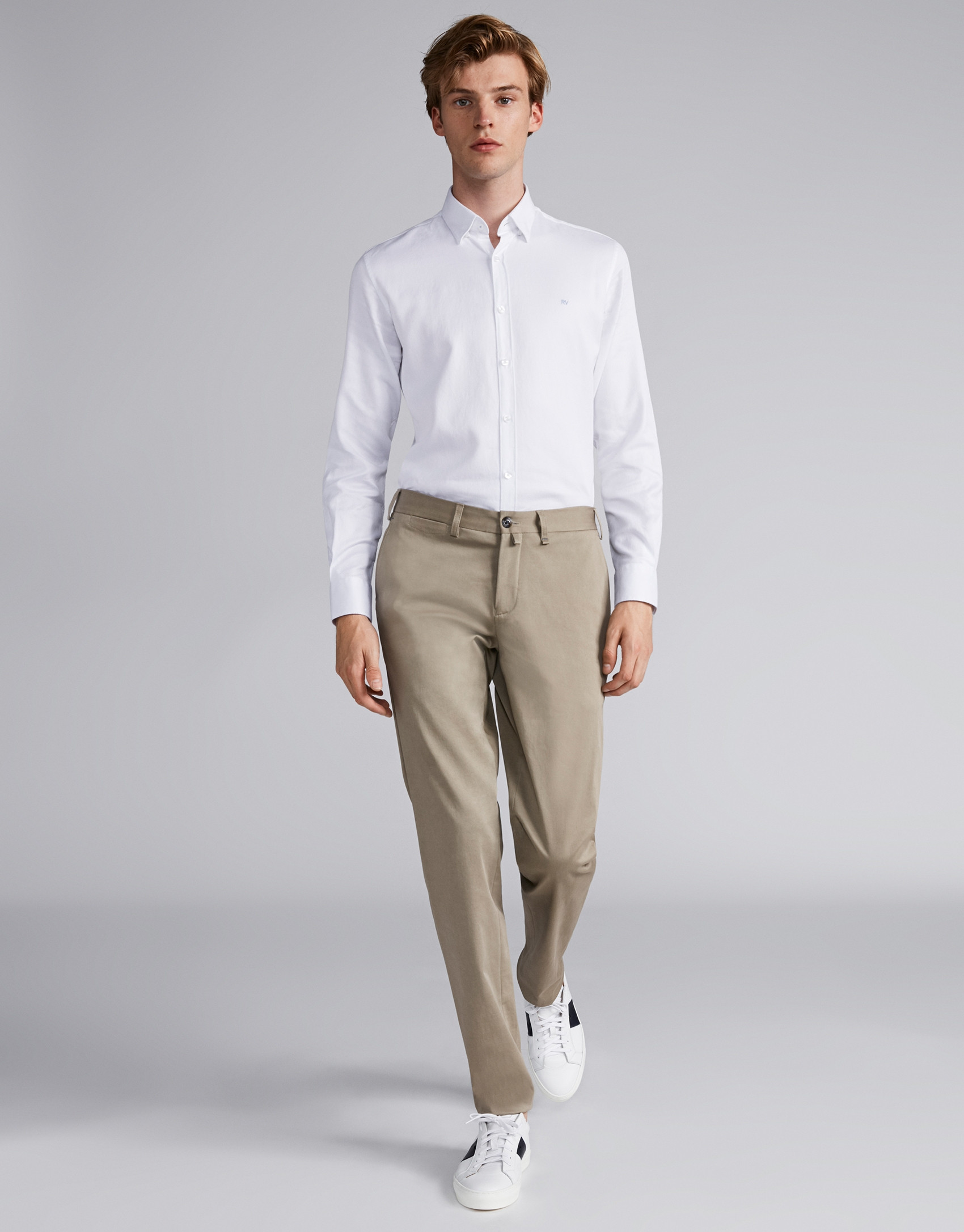 Mink-colored cotton chinos