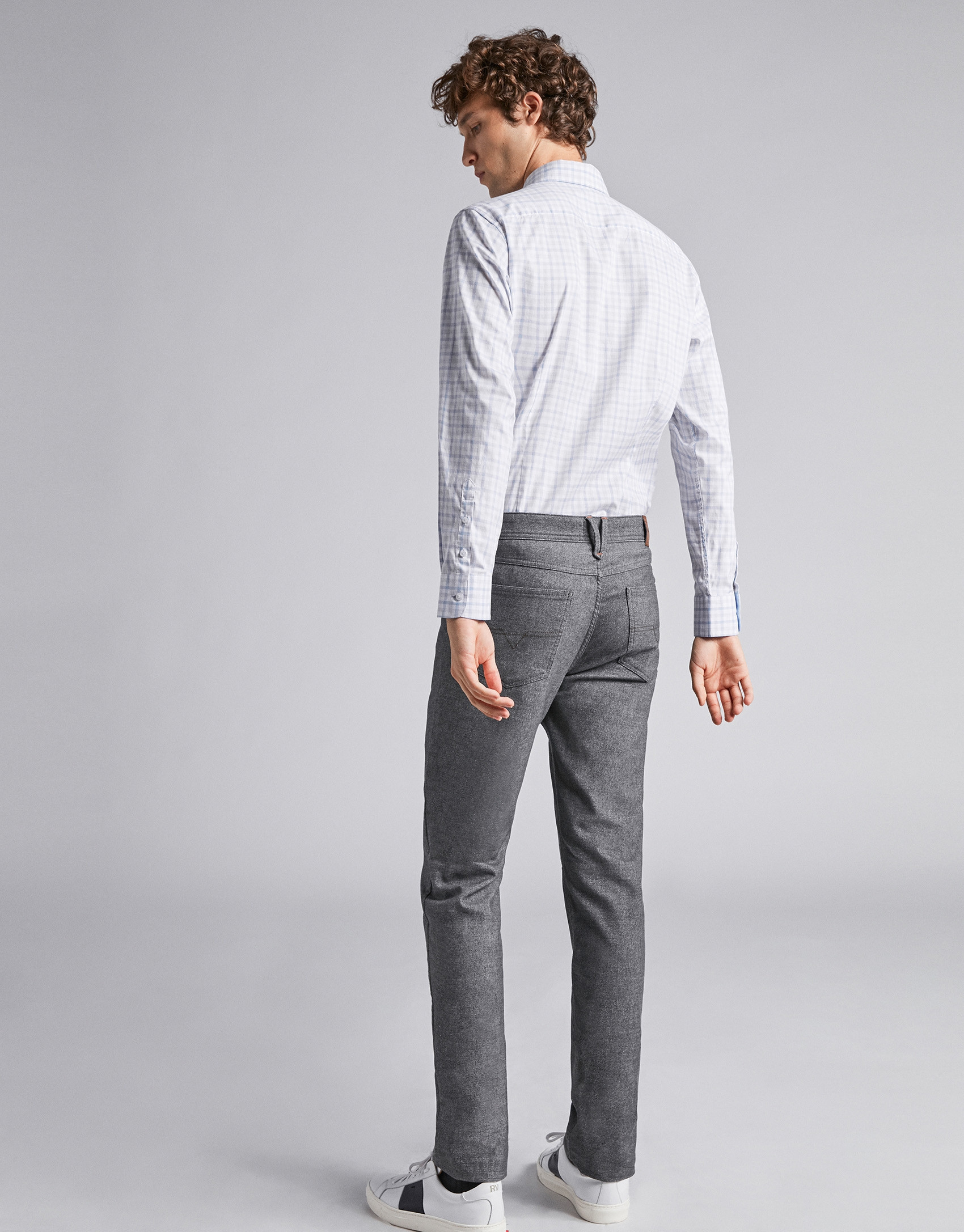 Brown pants with five pockets