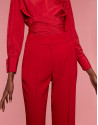 Pantalón recto rojo con nervio delantero