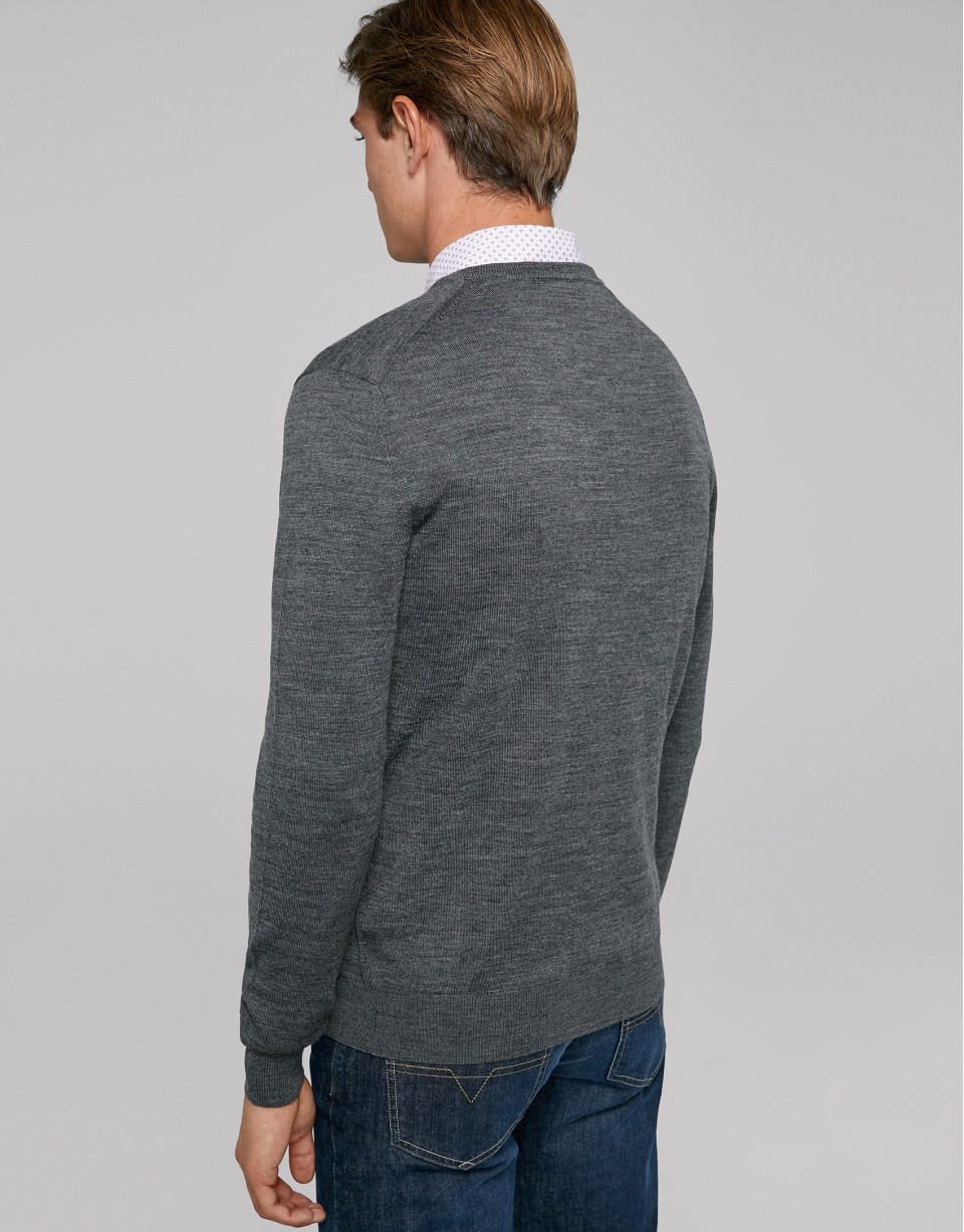 Jersey cuello pico gris melange