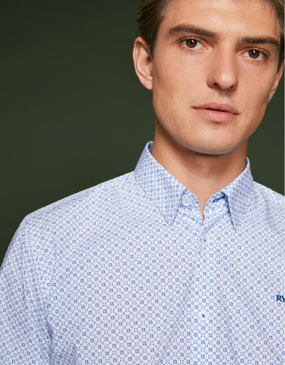 Camisa sport estampado corbatero azules
