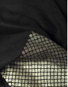 Foulard negro con greca fantasía dorada