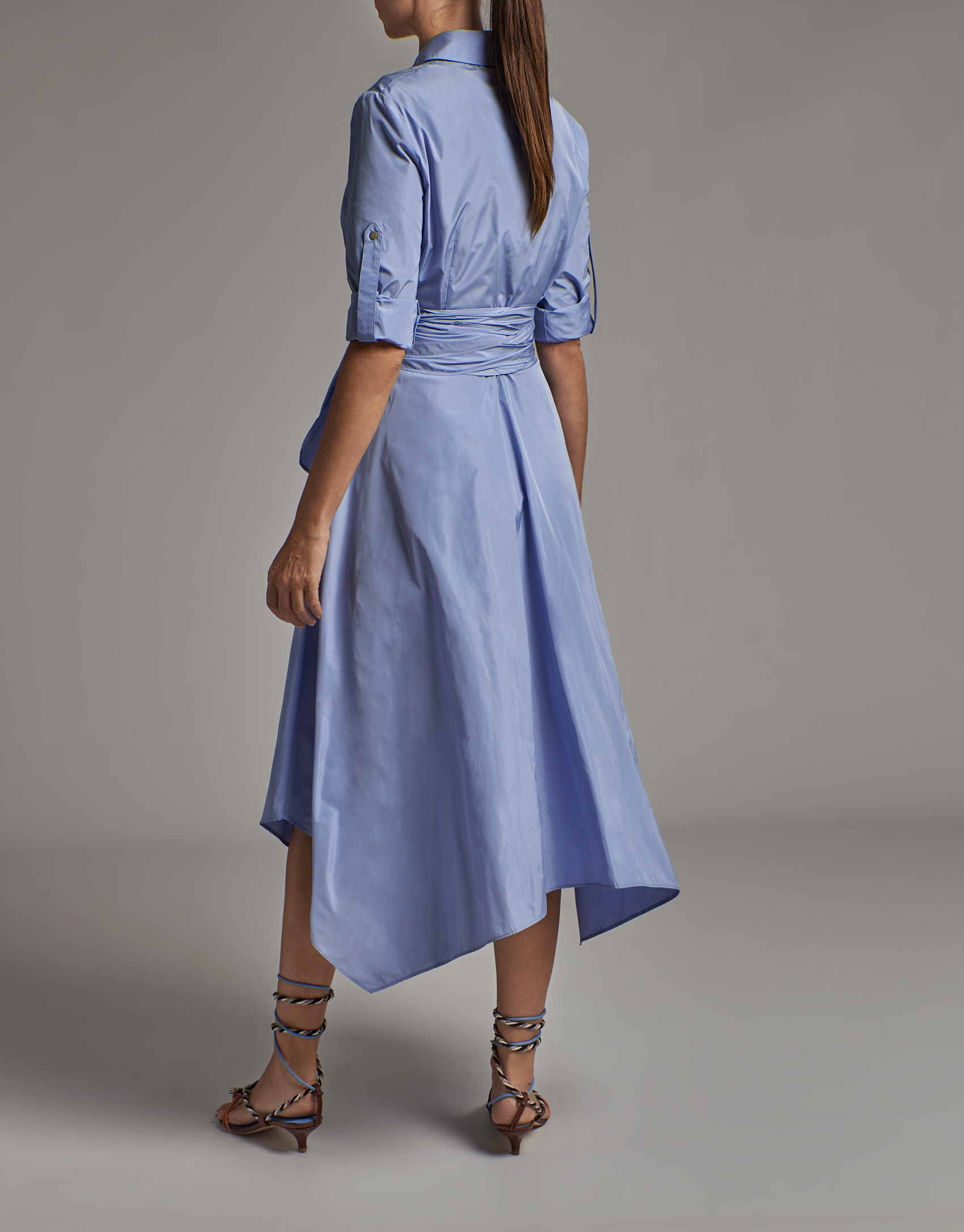 Vestido camisero tafetán azul pastel - Mujer | Roberto Verino
