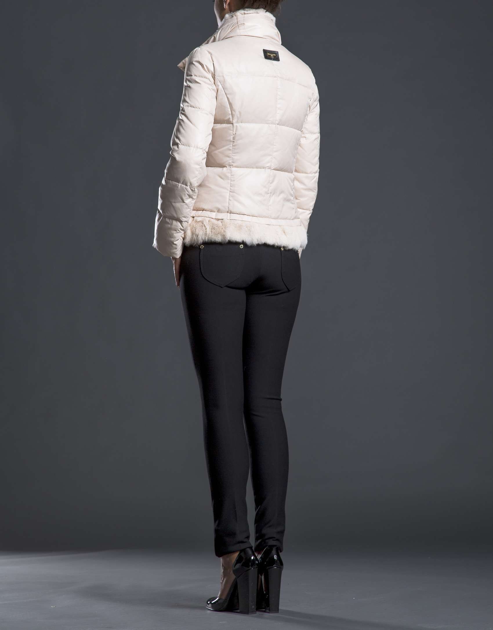 Chaqueta acolchada beige pelo