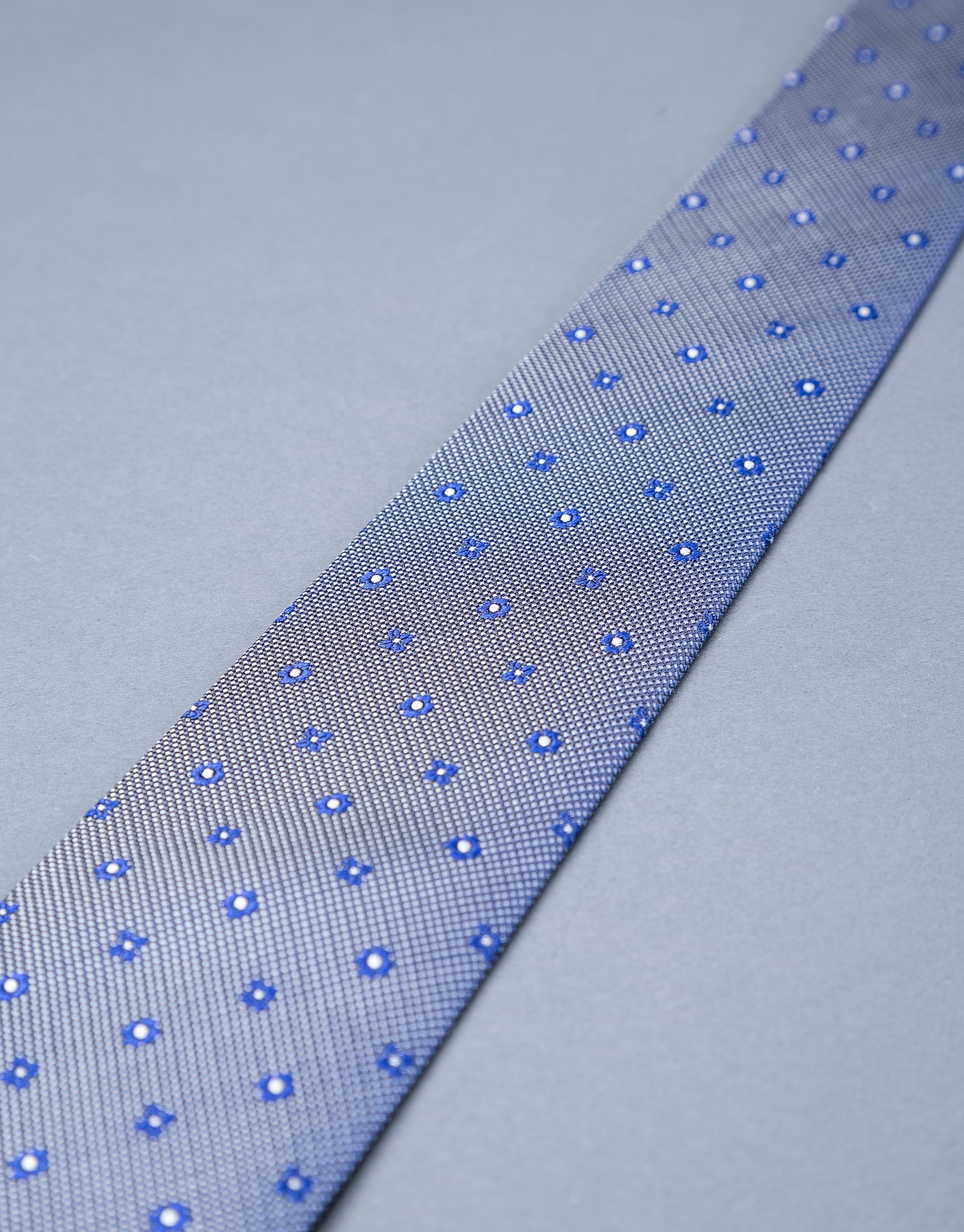 Corbata motivos azul gris