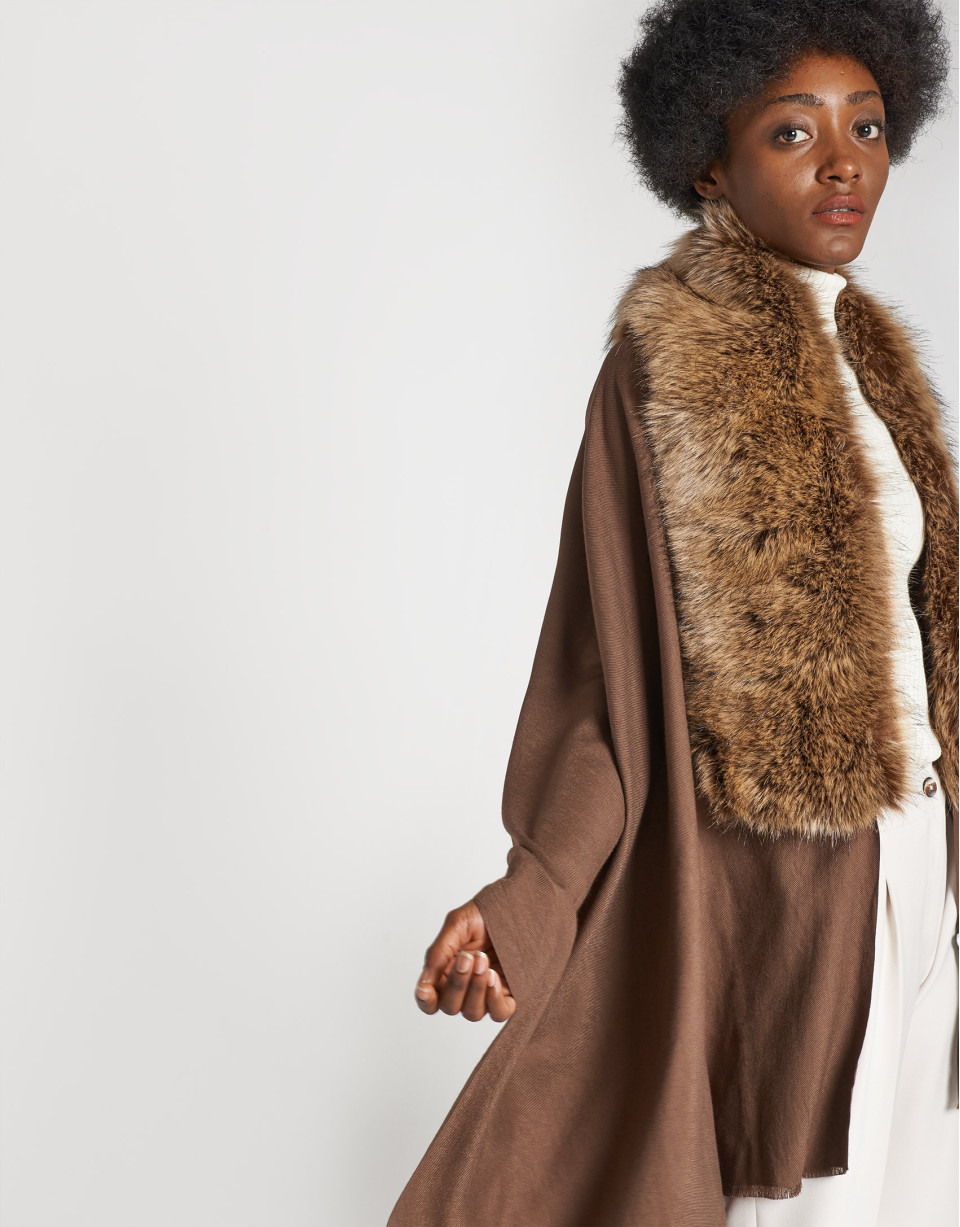 Beige scarf with cape