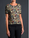 Camiseta estampado floral contraste