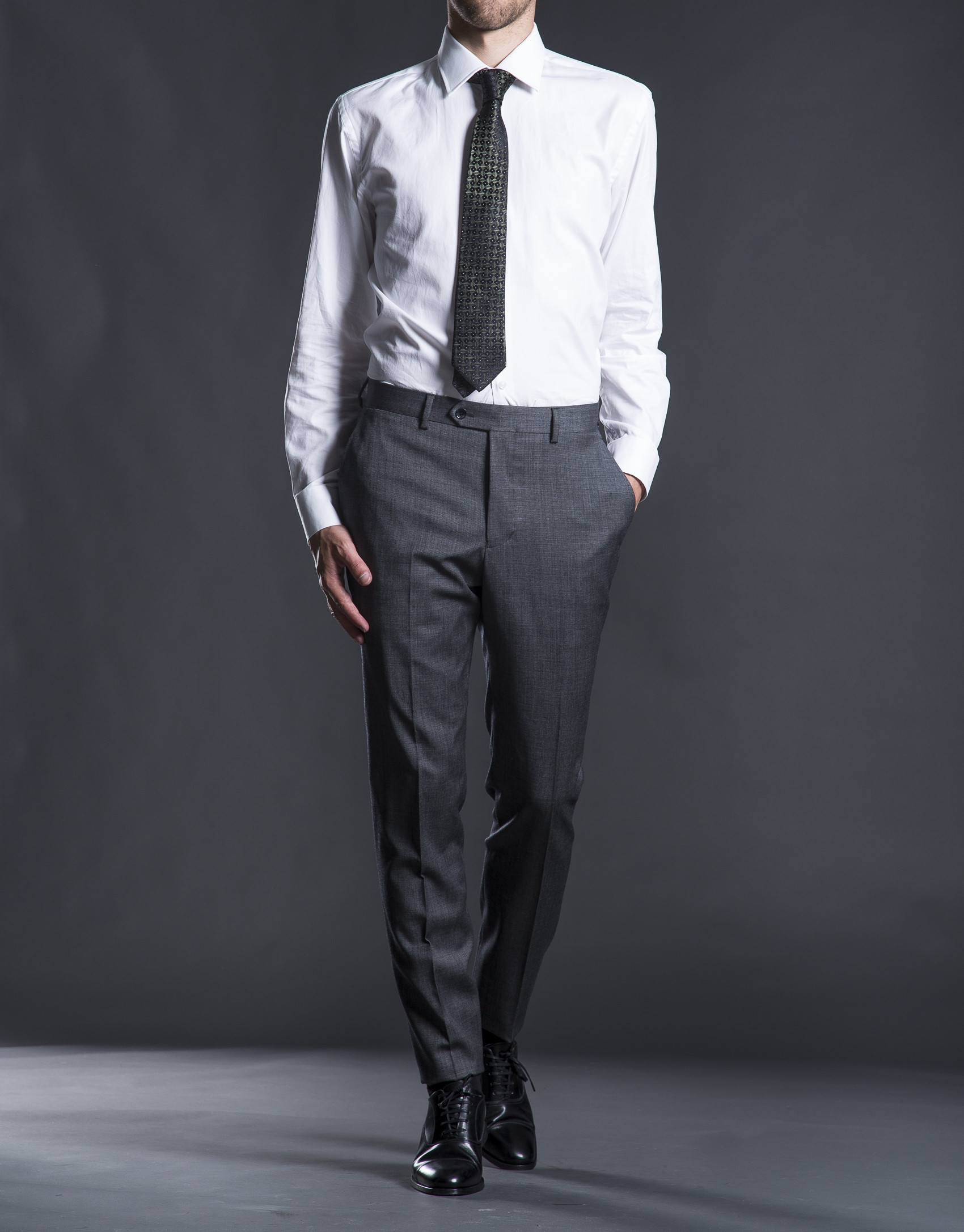 Traje microdibujo gris regular
