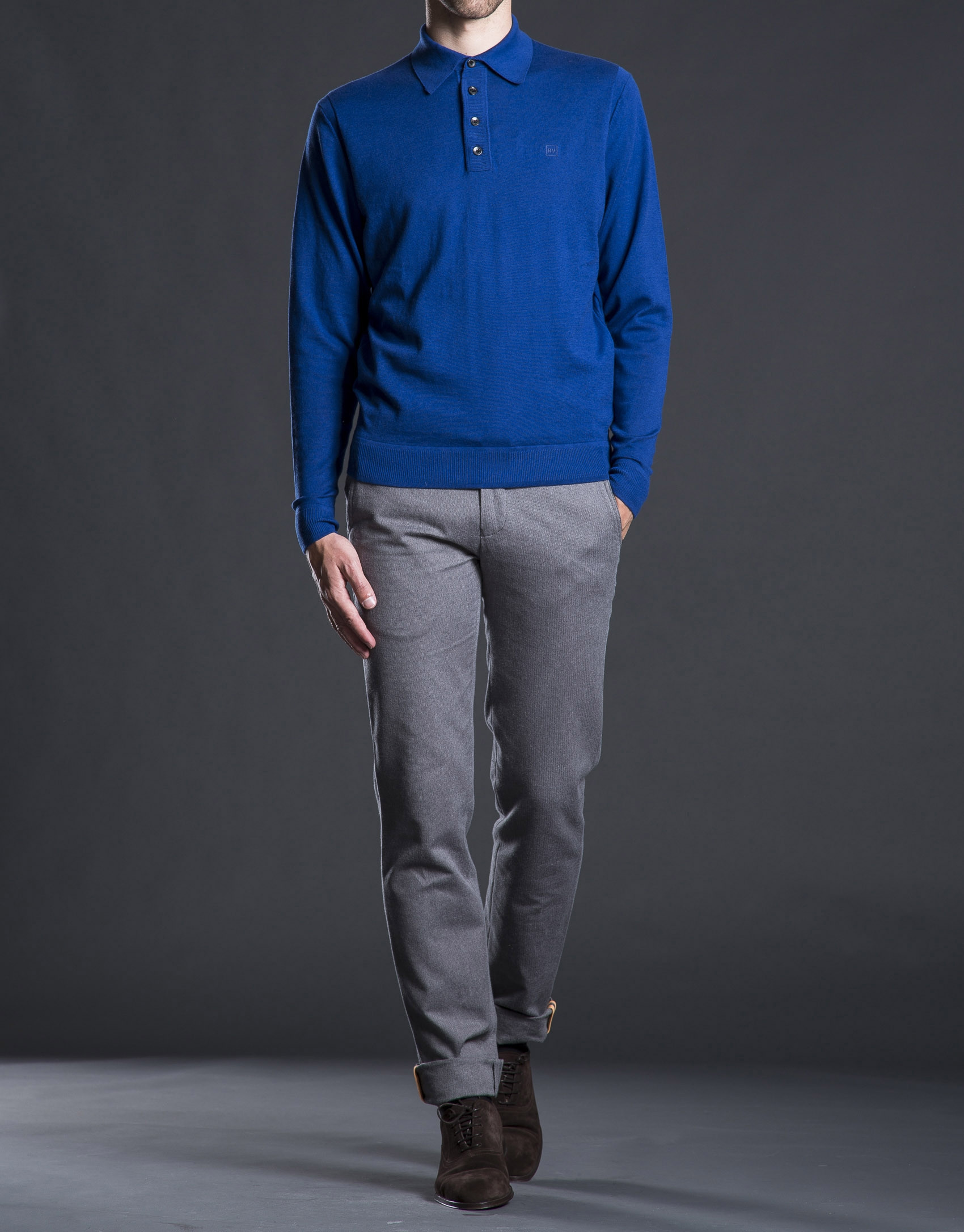 Polo punto azul