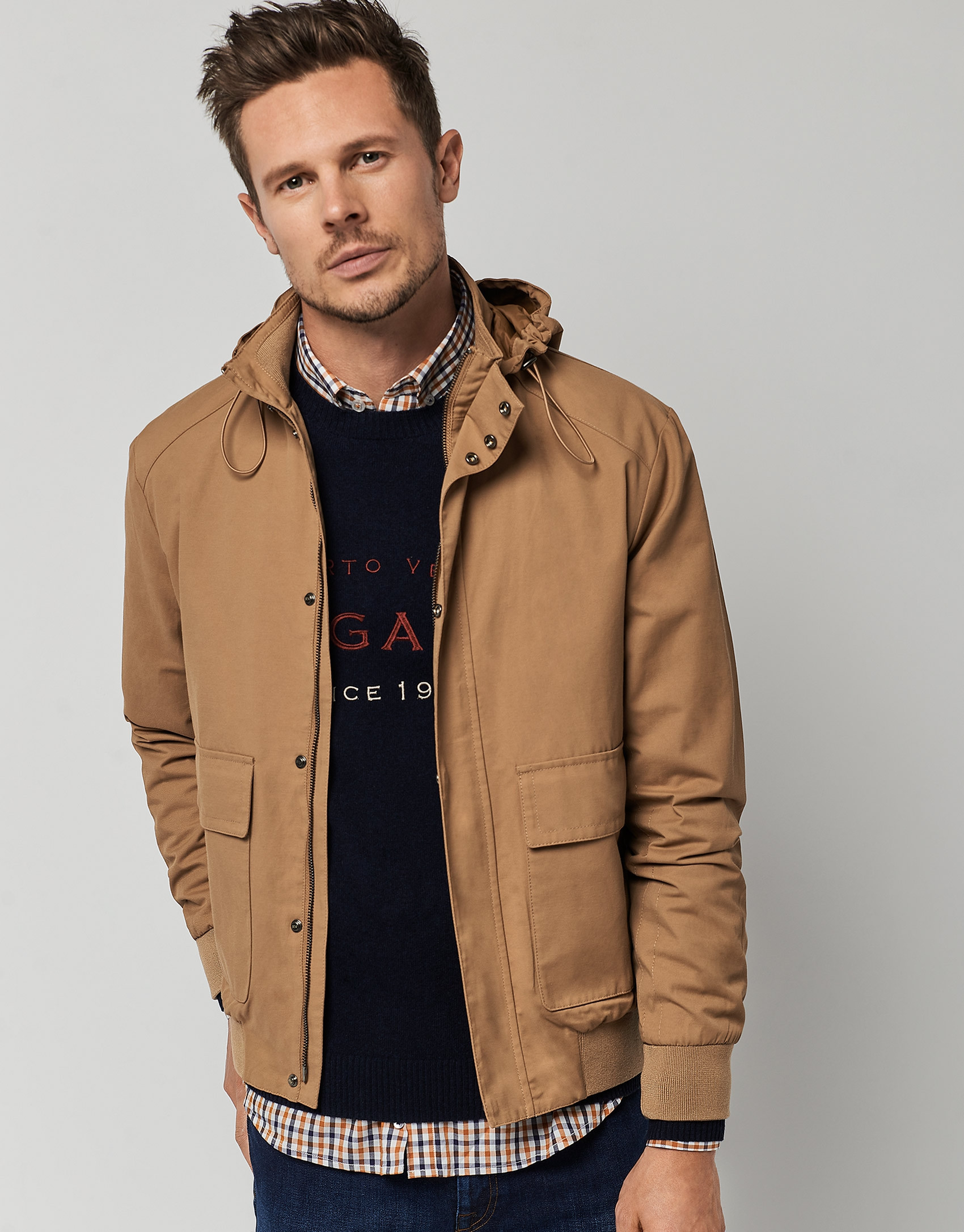 Camel technical cotton windbreaker - Man | Roberto Verino