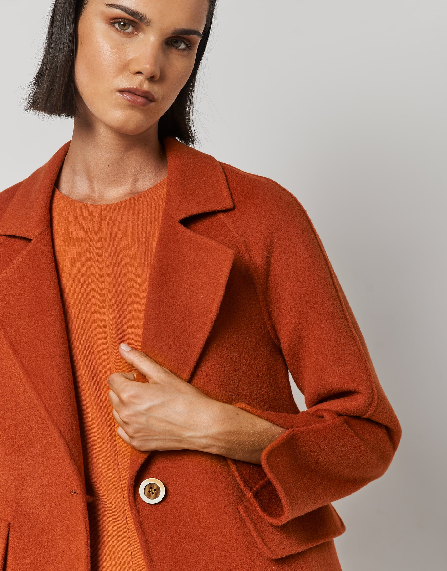 Three-quarter orange double-faced wool coat | Roberto Verino