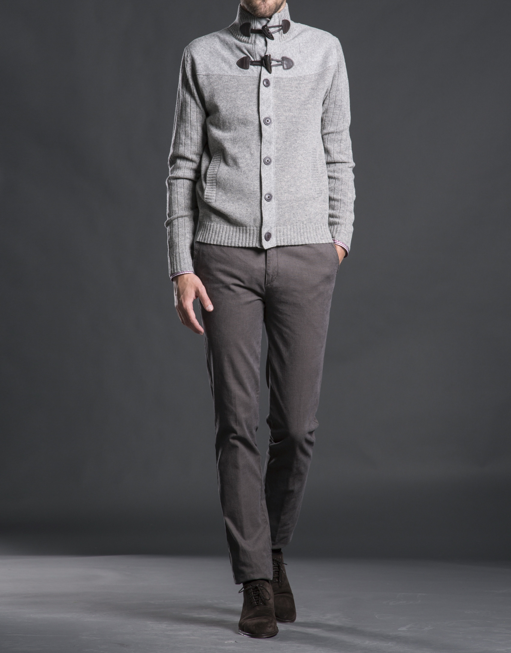 Chaqueta punto canesú gris